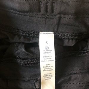 Men’s lululemon shorts